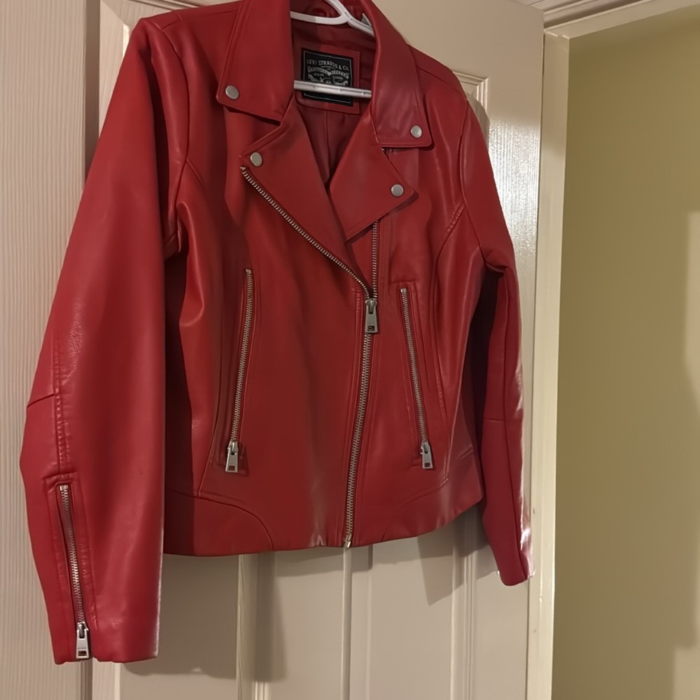 Levi Strauss & Company Red Stunning Jacket Size Large With Silver Hardware - Picture 3 of 12
